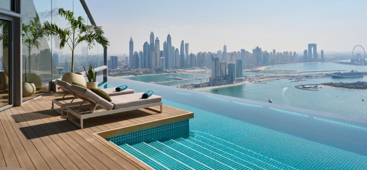 Ultra Luxury Palm Tower With Shared Hotel Facilities Дубай Екстериор снимка